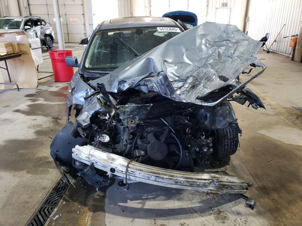 2004 BMW 3 SERIES