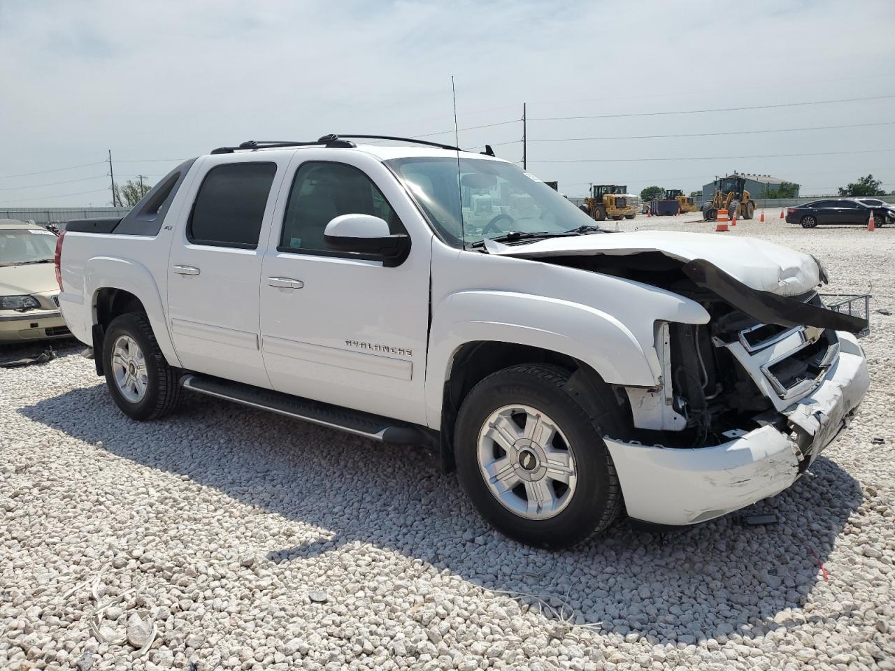 2011 CHEVROLET Avalanche