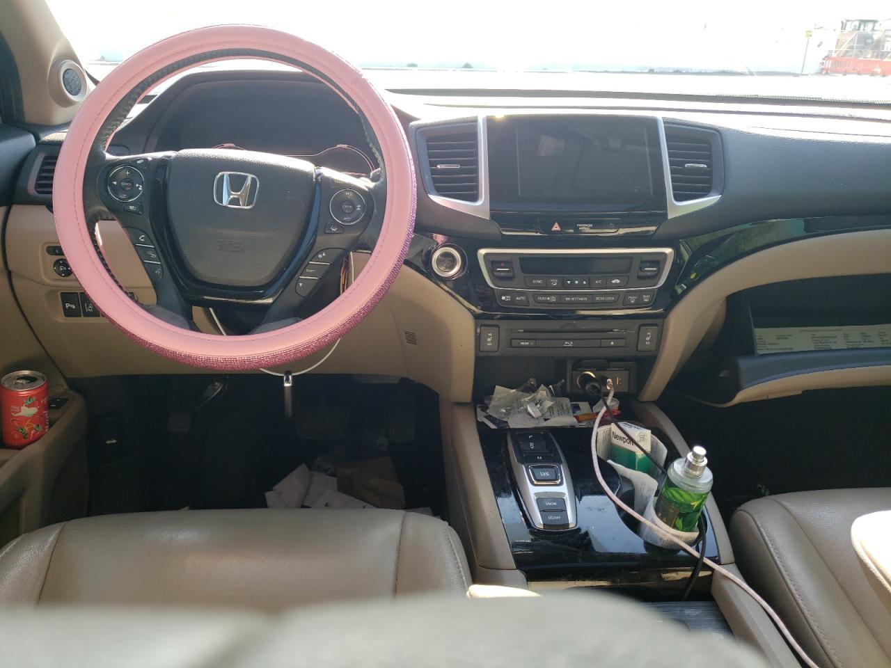 2017 HONDA PILOT