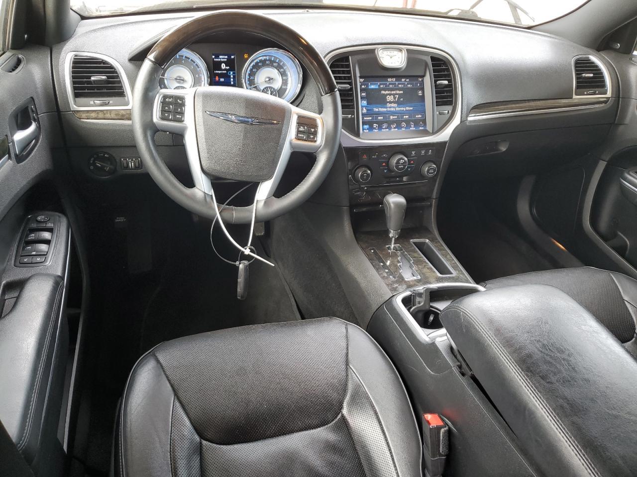 2013 CHRYSLER 300