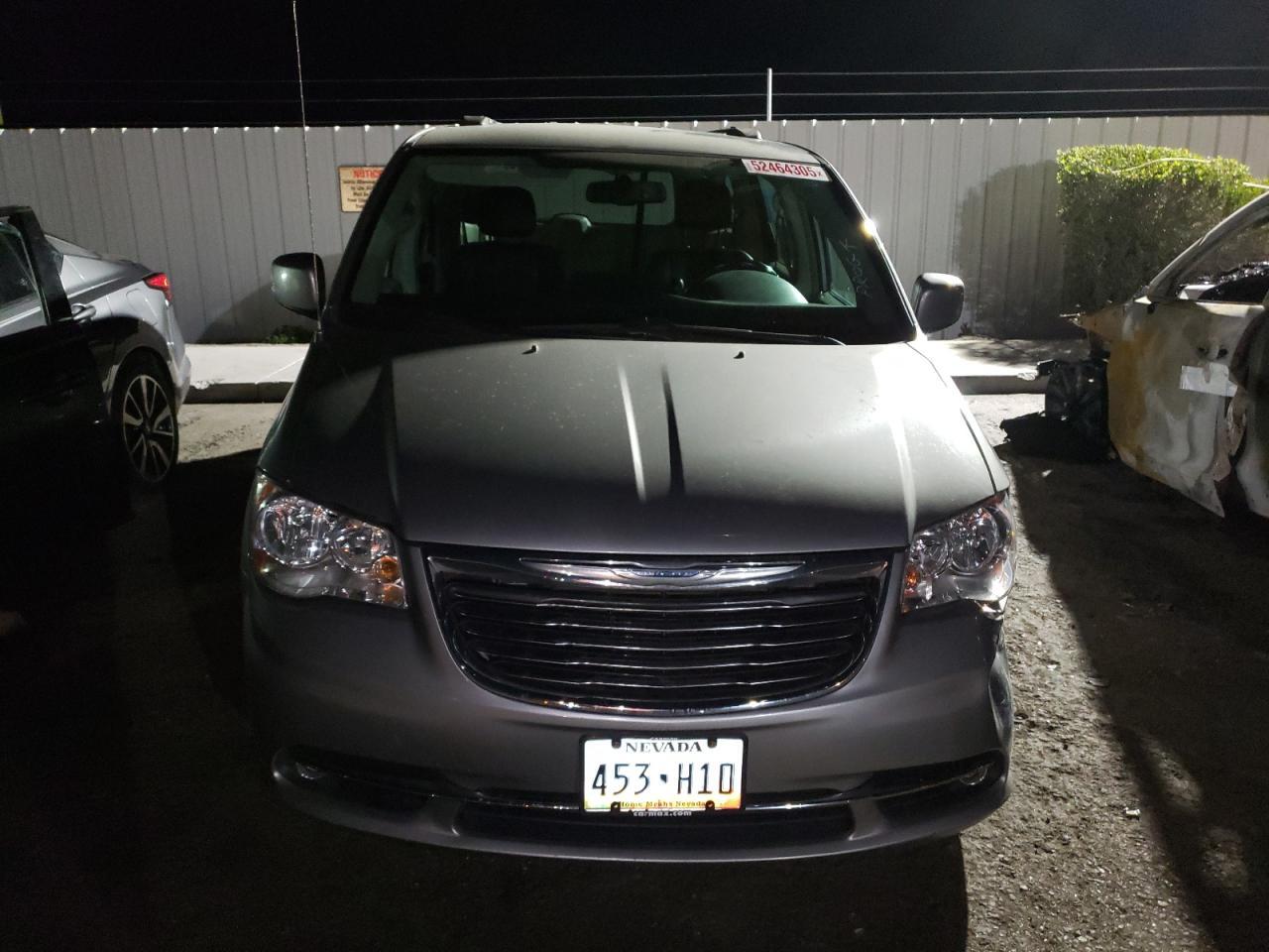 2016 CHRYSLER Town & Cou