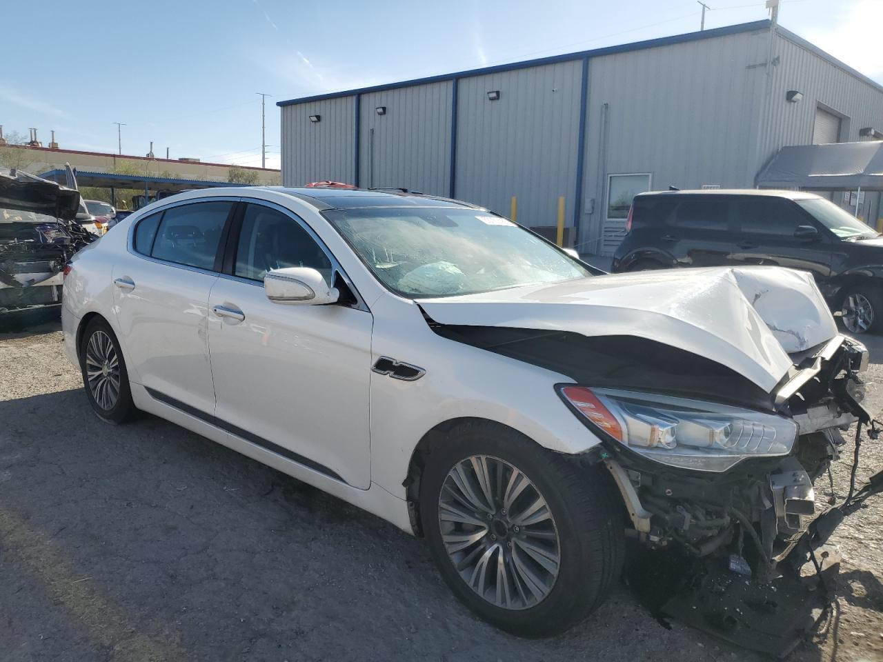 2016 KIA K900