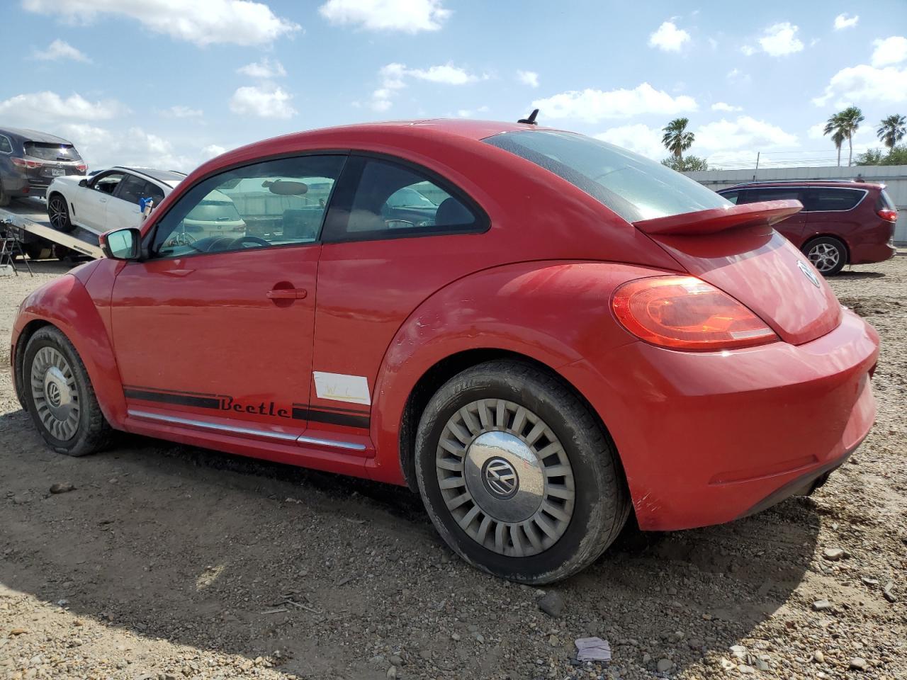 2013 VOLKSWAGEN Beetle