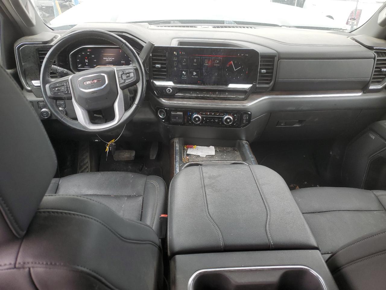 2024 GMC Sierra