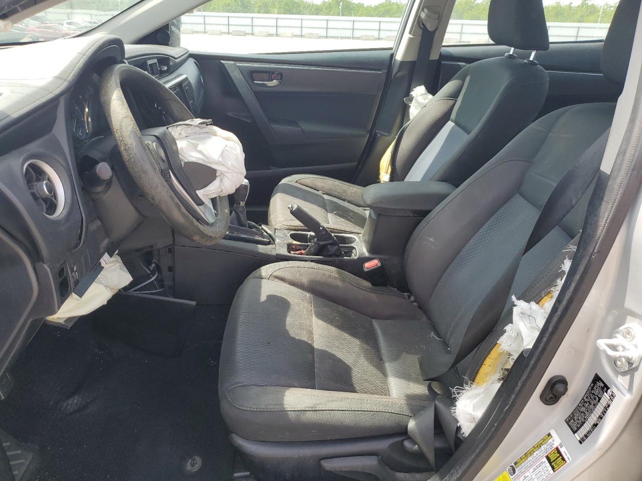 2017 TOYOTA COROLLA
