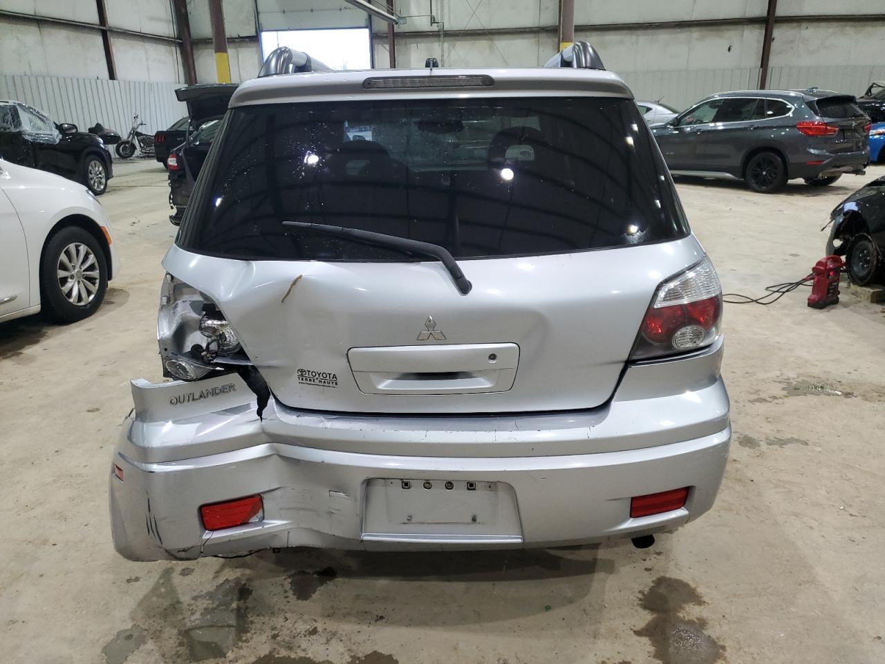2005 MITSUBISHI outlander