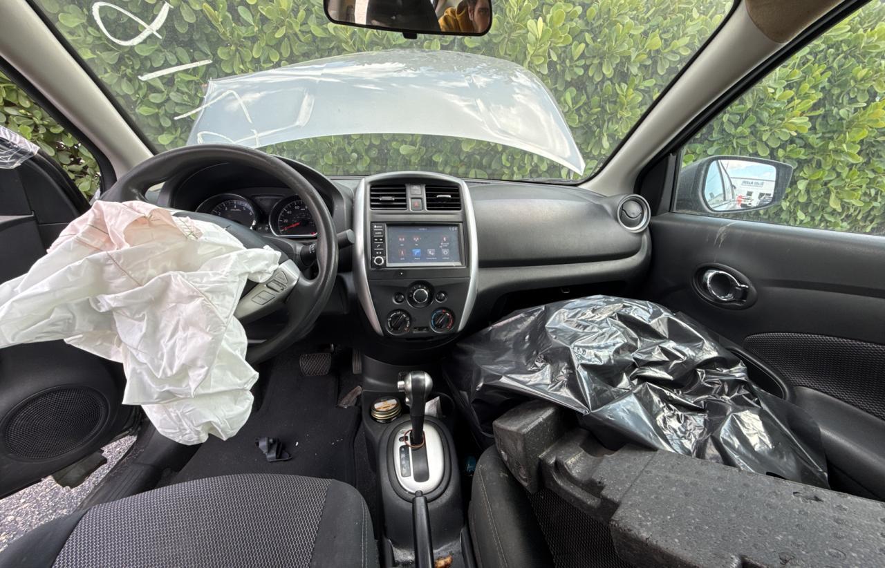 2019 NISSAN VERSA