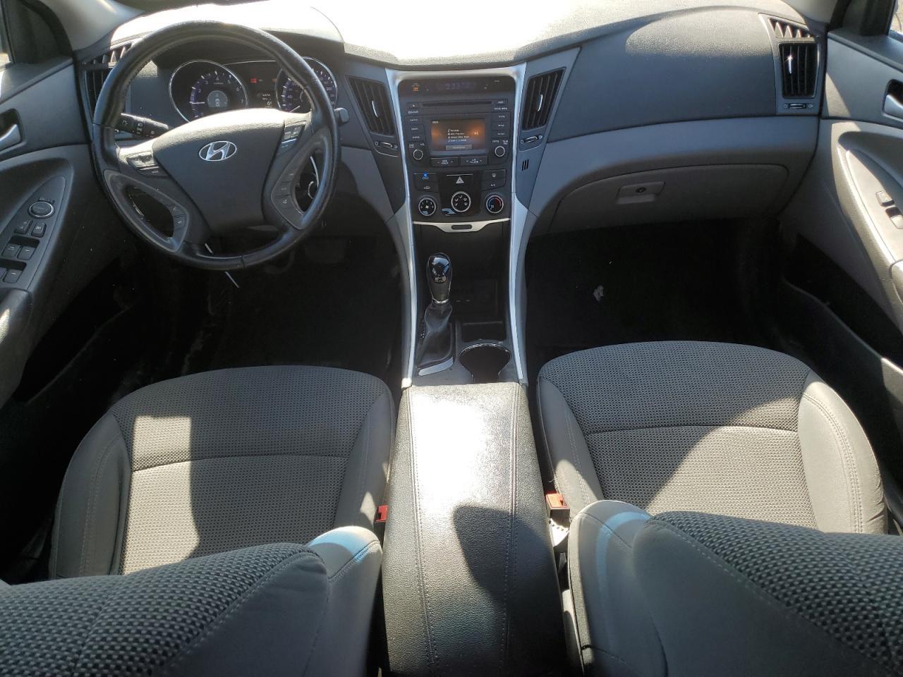 2014 HYUNDAI SONATA