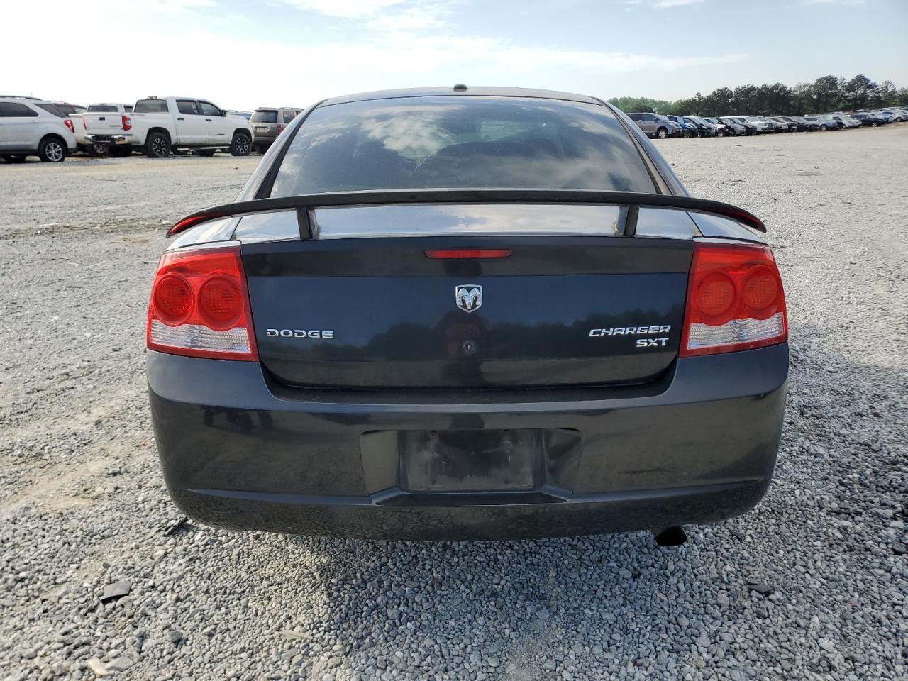 2010 DODGE CHARGER