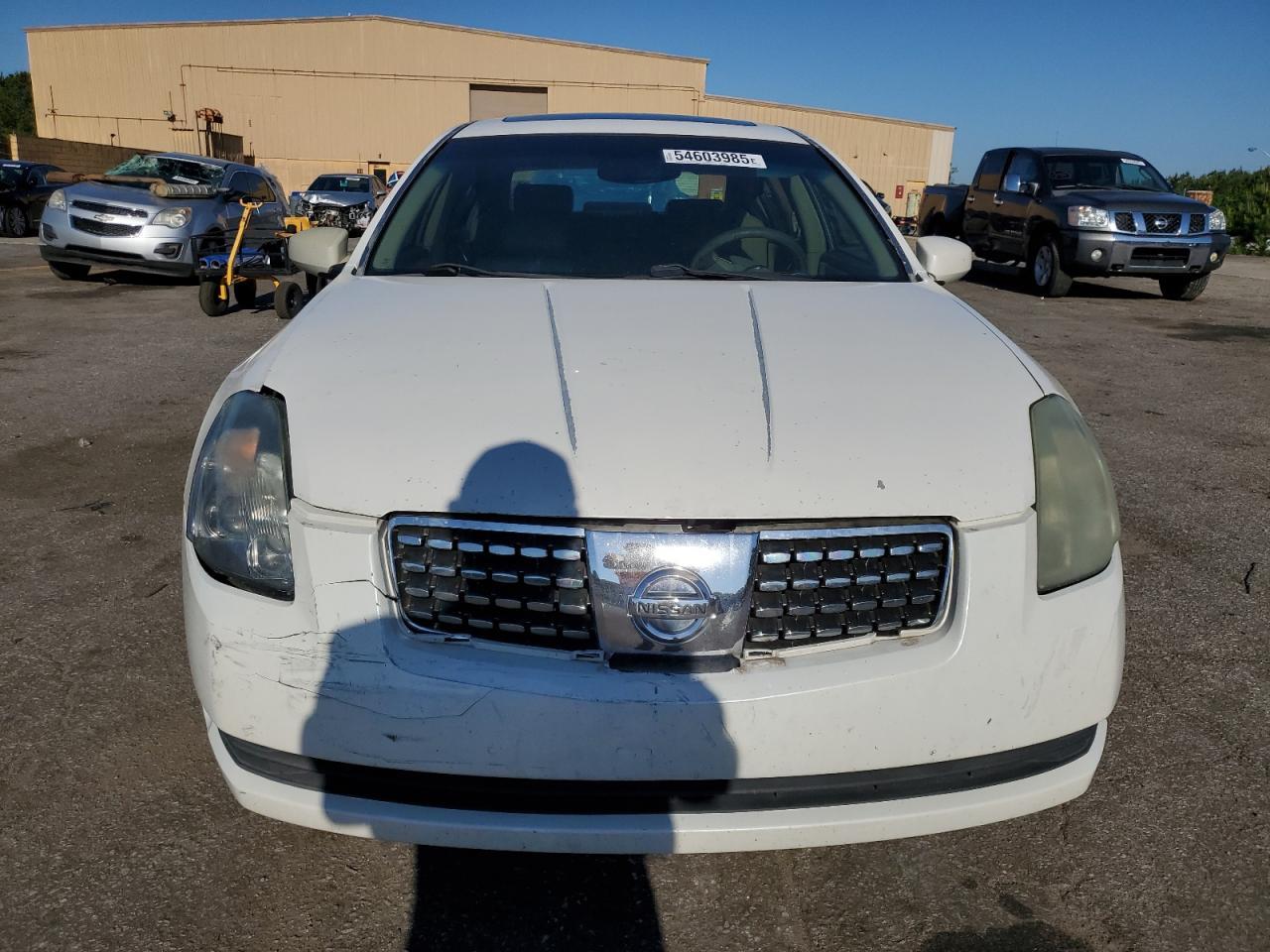 2005 NISSAN Maxima
