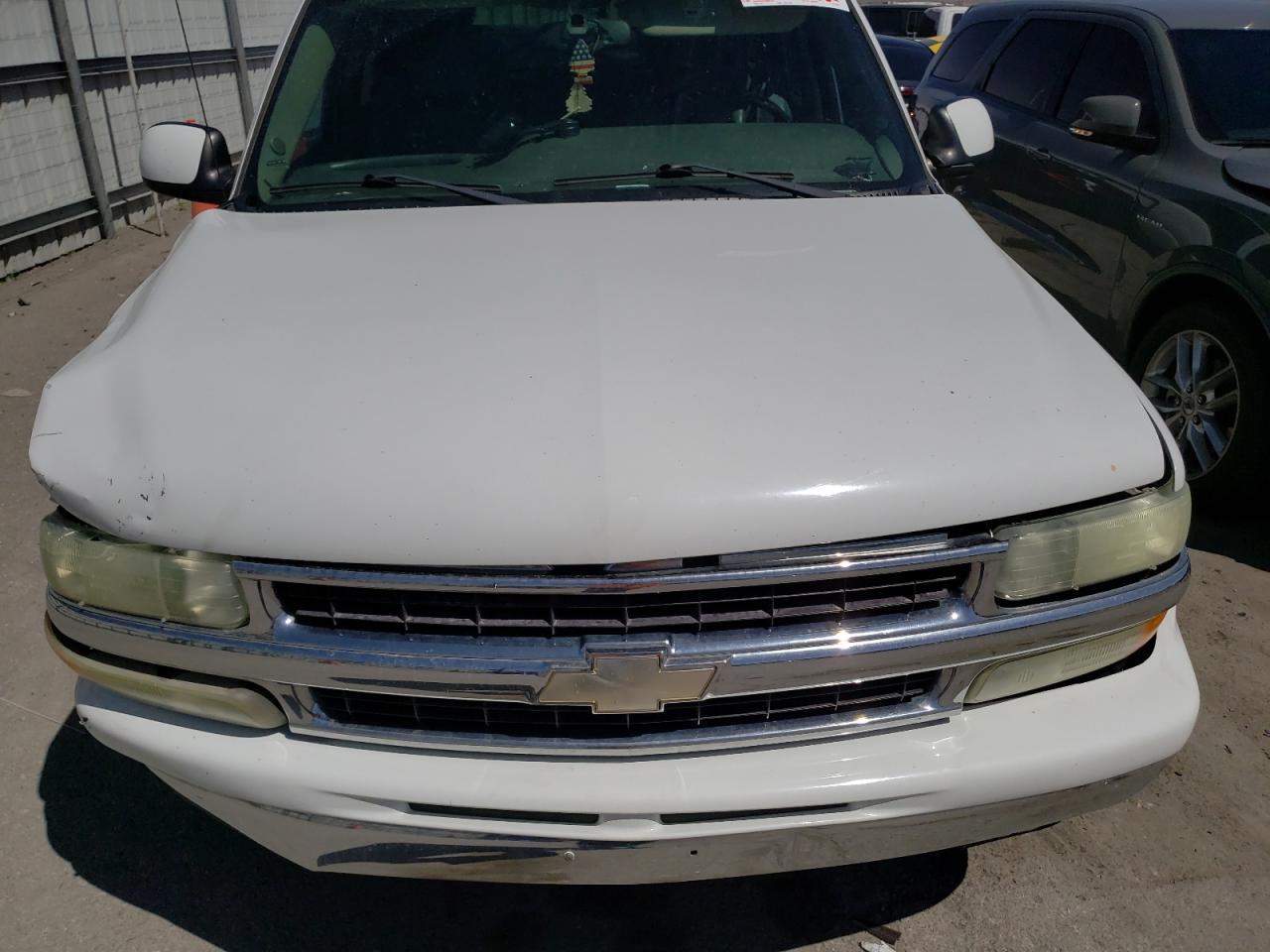 2004 CHEVROLET Tahoe
