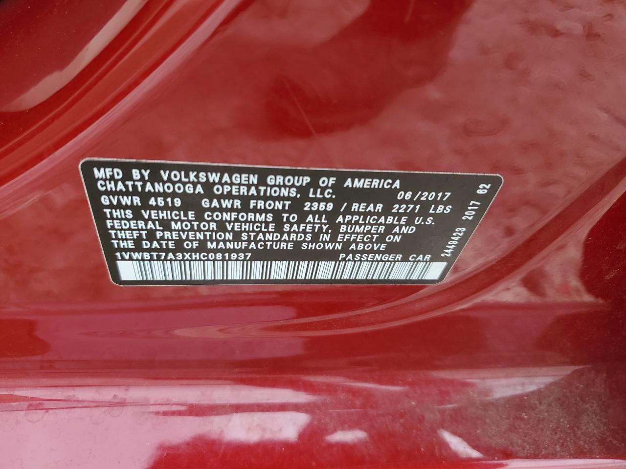 2017 VOLKSWAGEN Passat