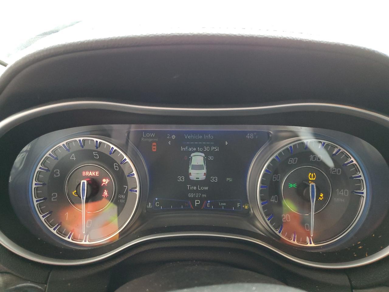 2017 CHRYSLER 300