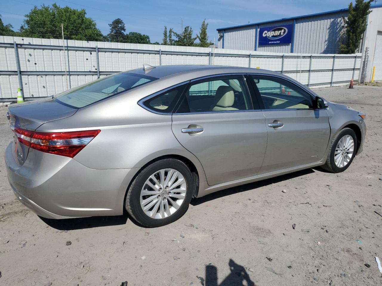 2014 TOYOTA Avalon