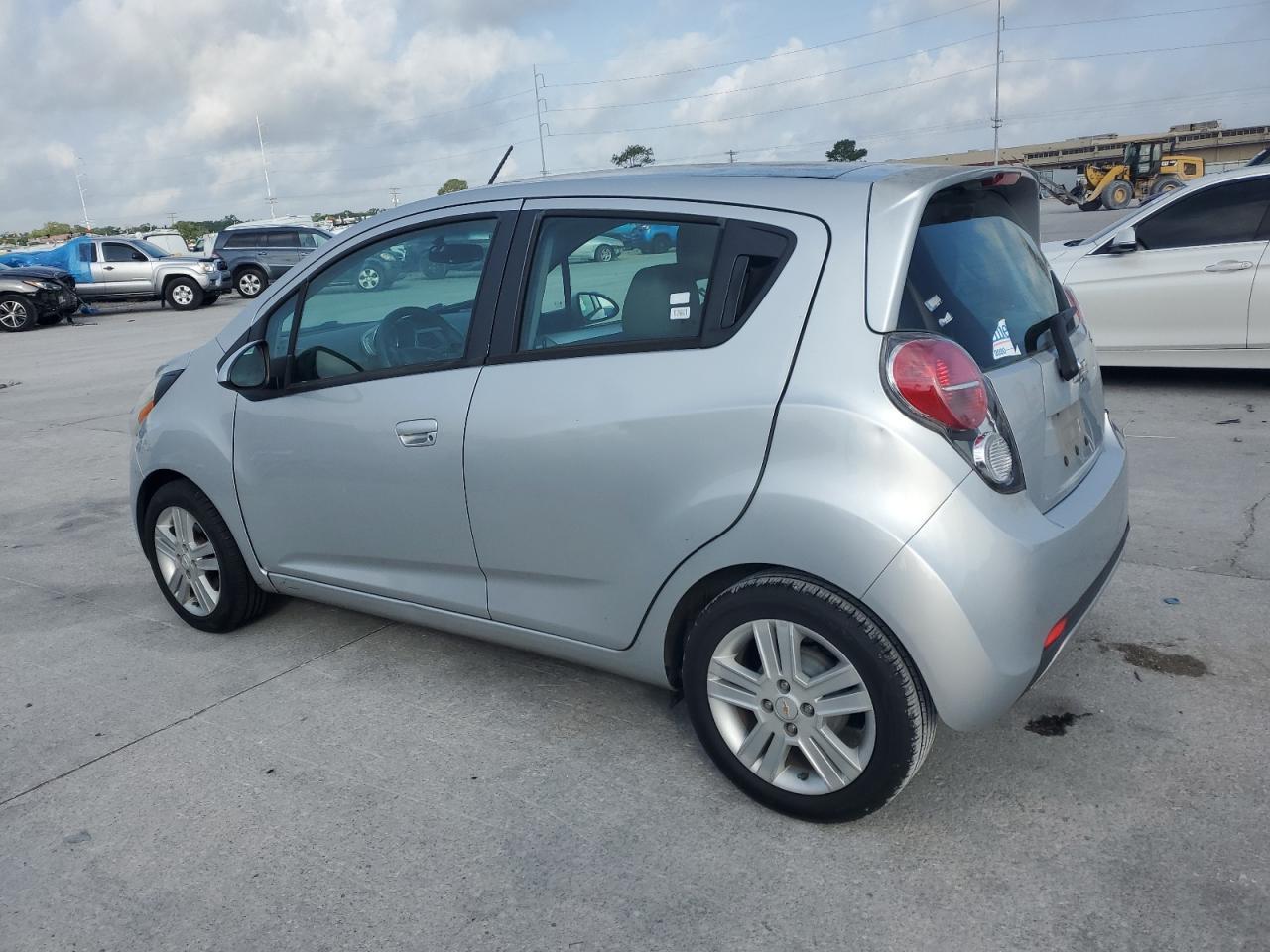 2015 CHEVROLET Spark