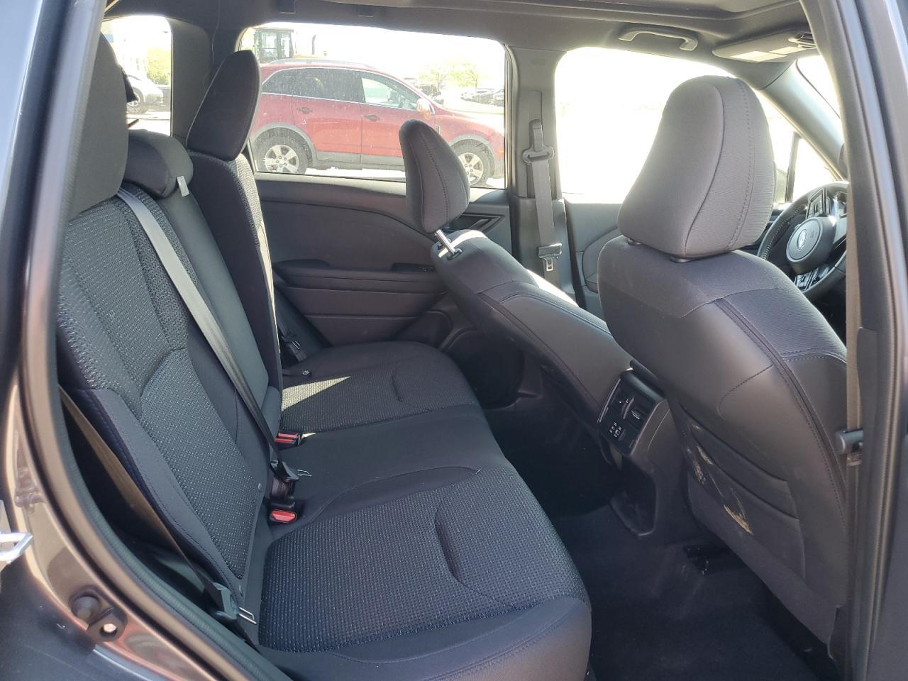 2025 SUBARU FORESTER