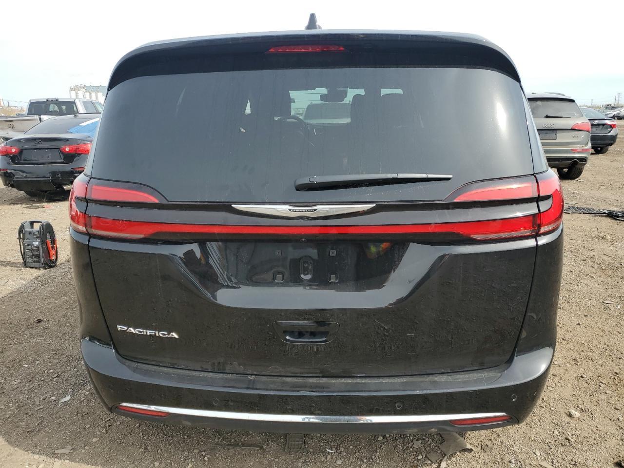 2021 CHRYSLER Pacifica