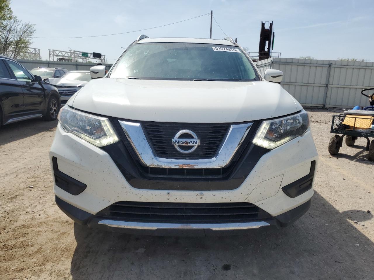 2017 NISSAN ROGUE