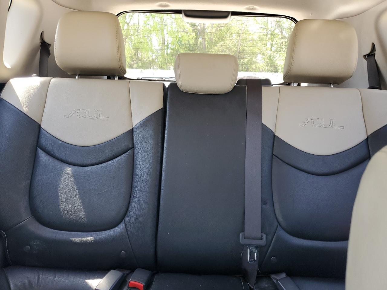 2013 KIA SOUL