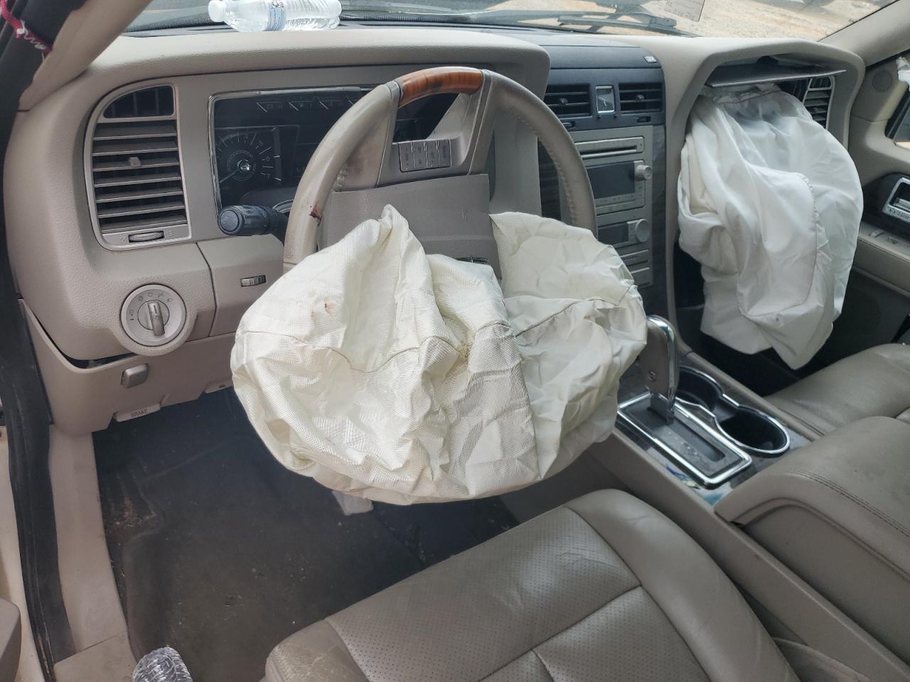 2008 LINCOLN Navigator