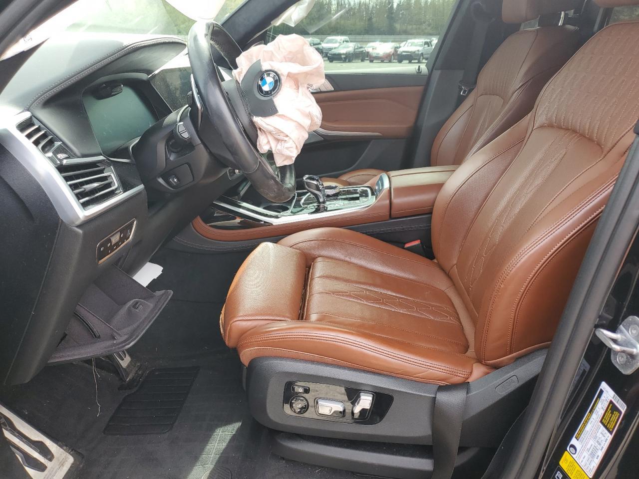 2020 BMW X7