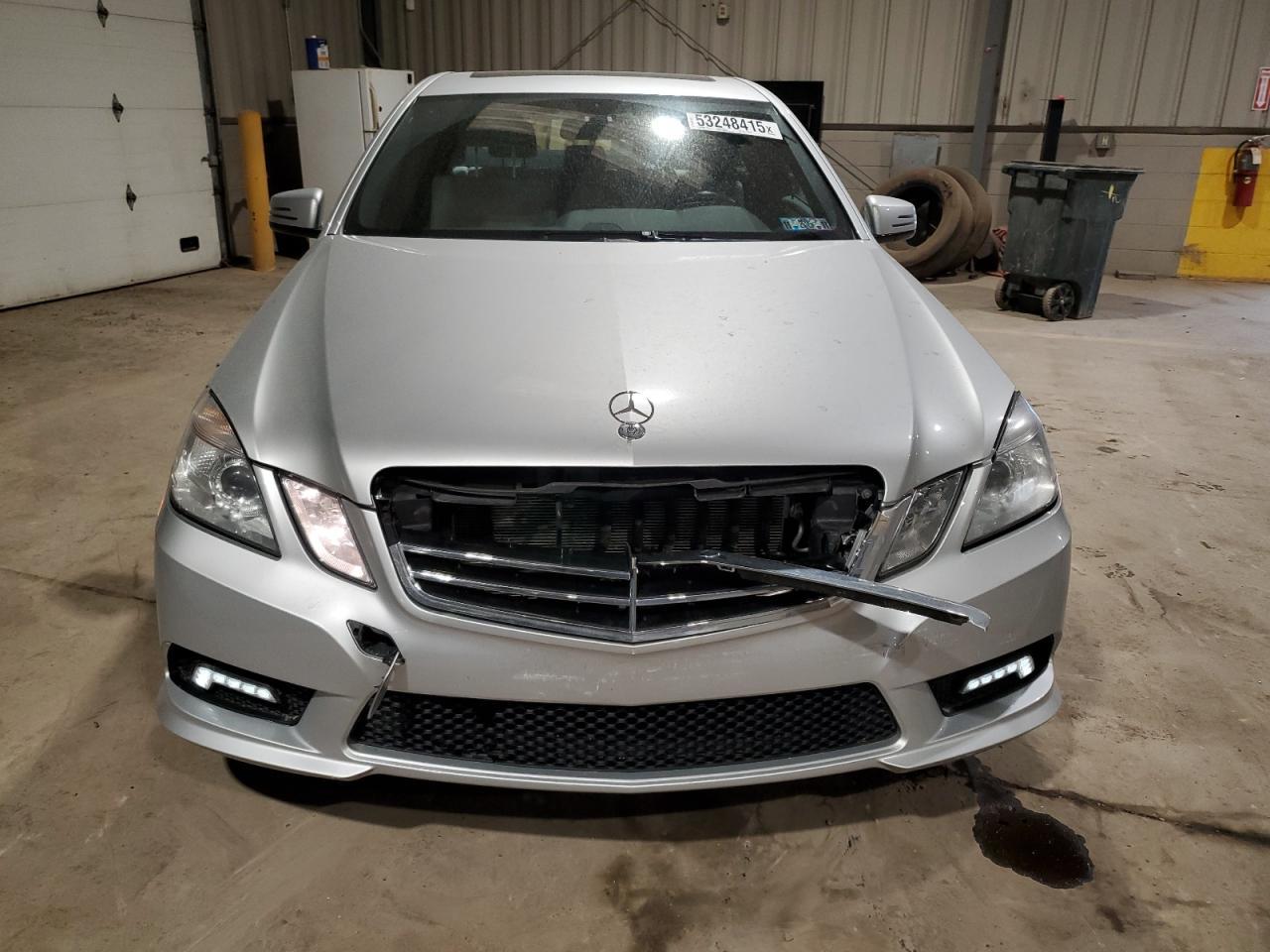 2011 MERCEDES-BENZ E-Class