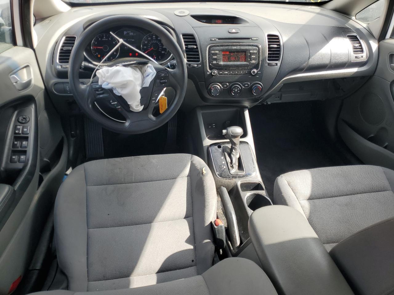 2017 KIA FORTE