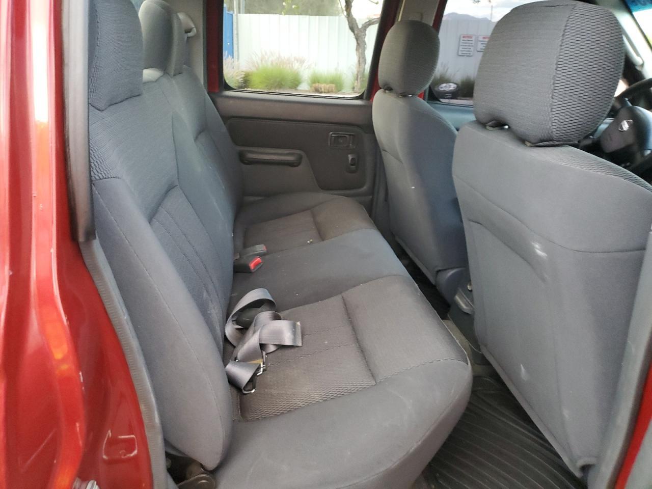 2004 NISSAN Frontier