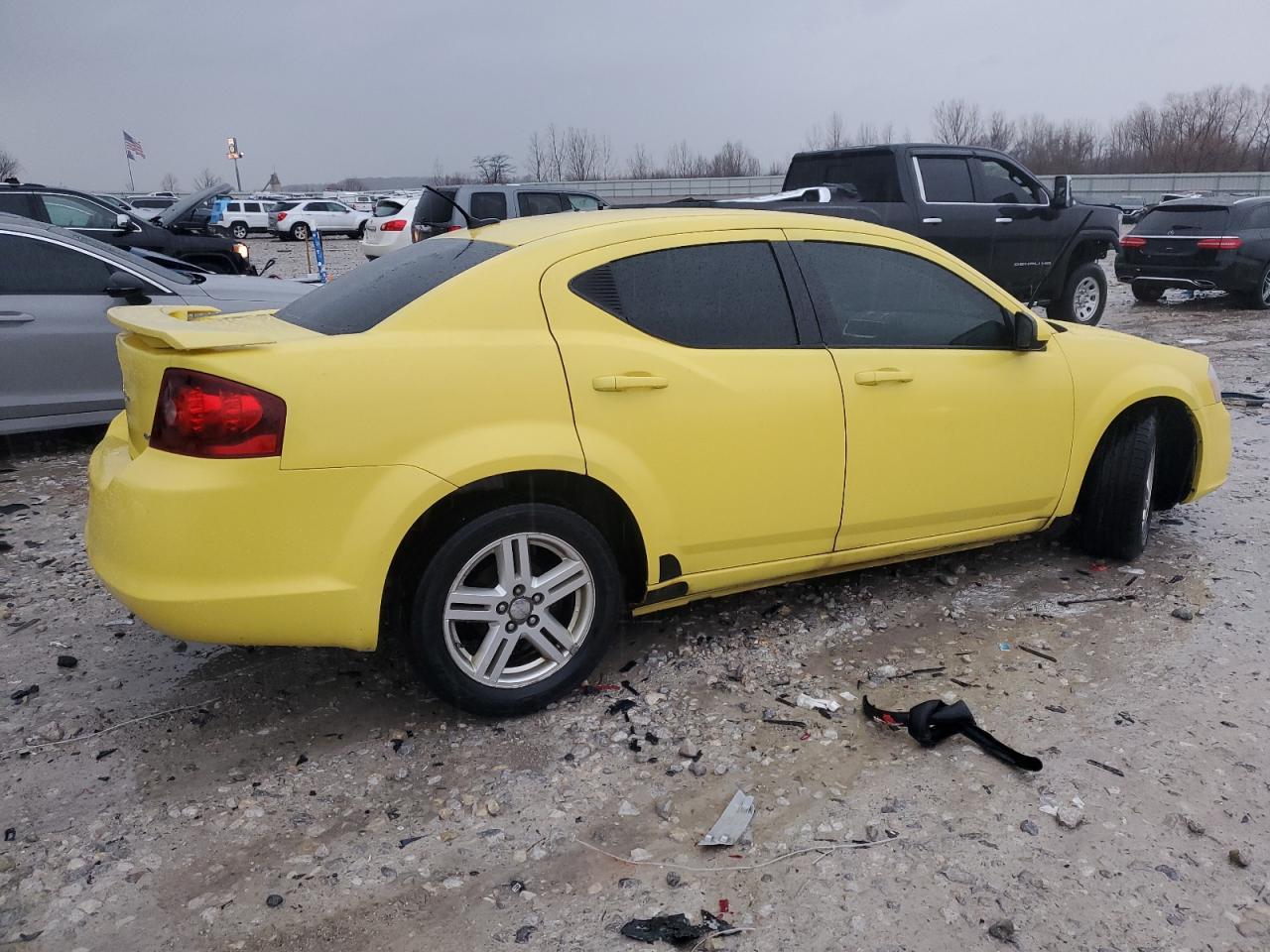 2012 DODGE Avenger