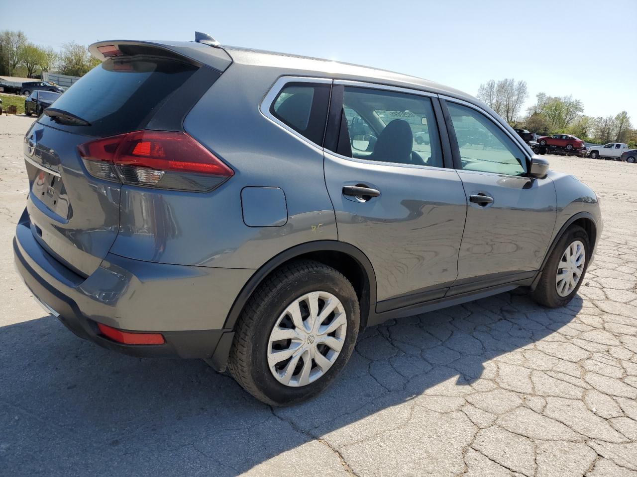 2018 NISSAN ROGUE