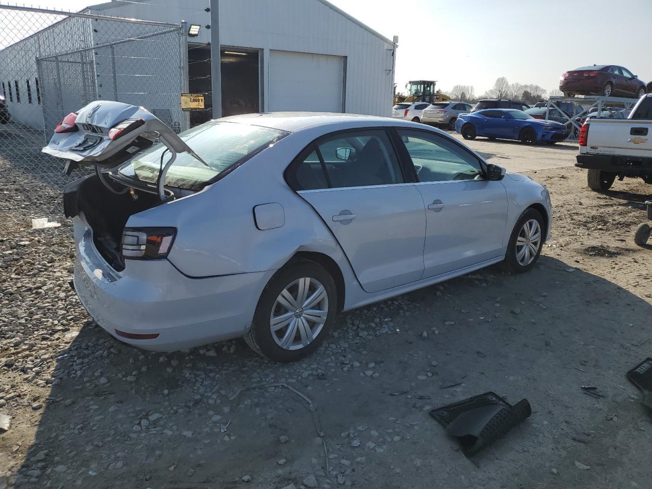 2017 VOLKSWAGEN JETTA