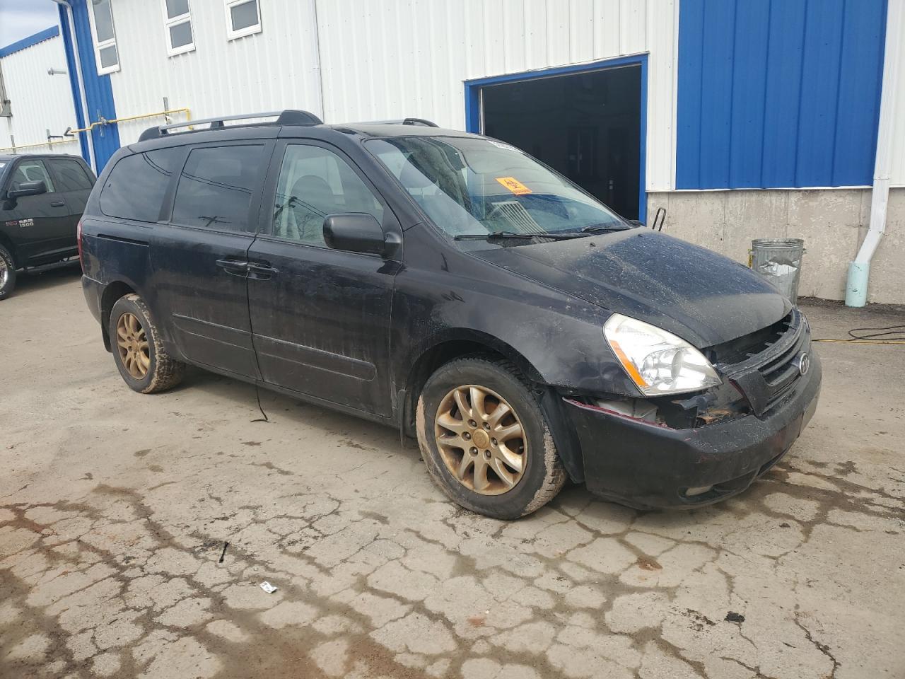 2008 KIA SEDONA