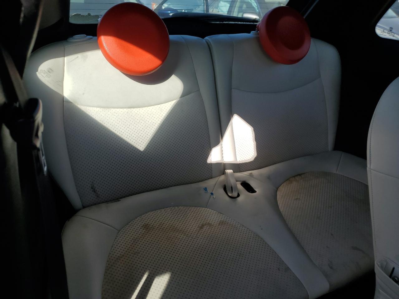2013 FIAT 500