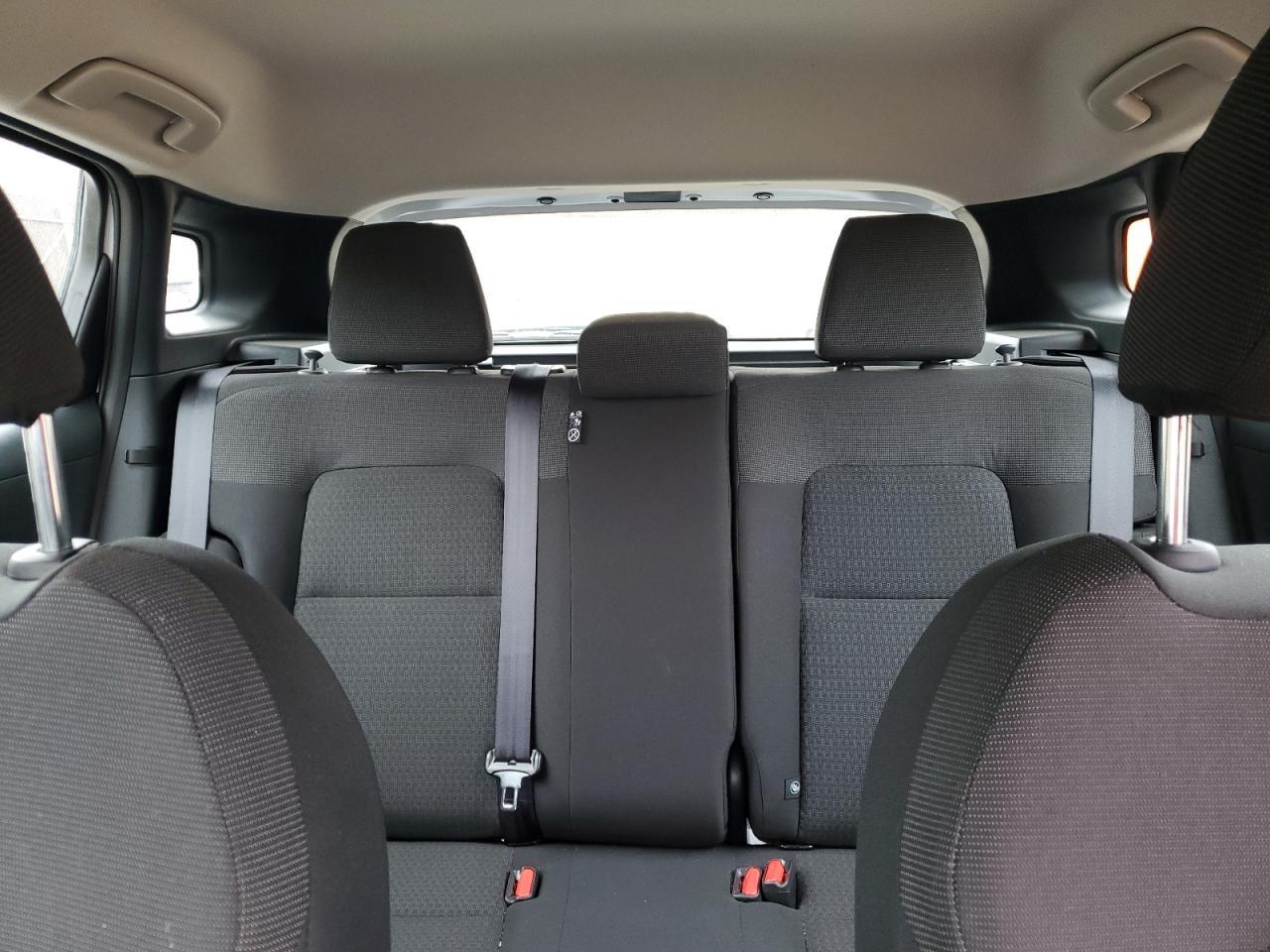 2025 NISSAN KICKS