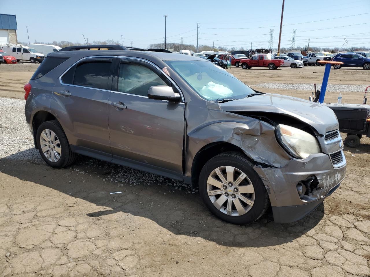 2011 CHEVROLET EQUINOX