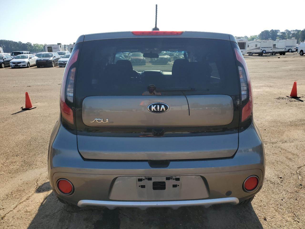 2018 KIA SOUL