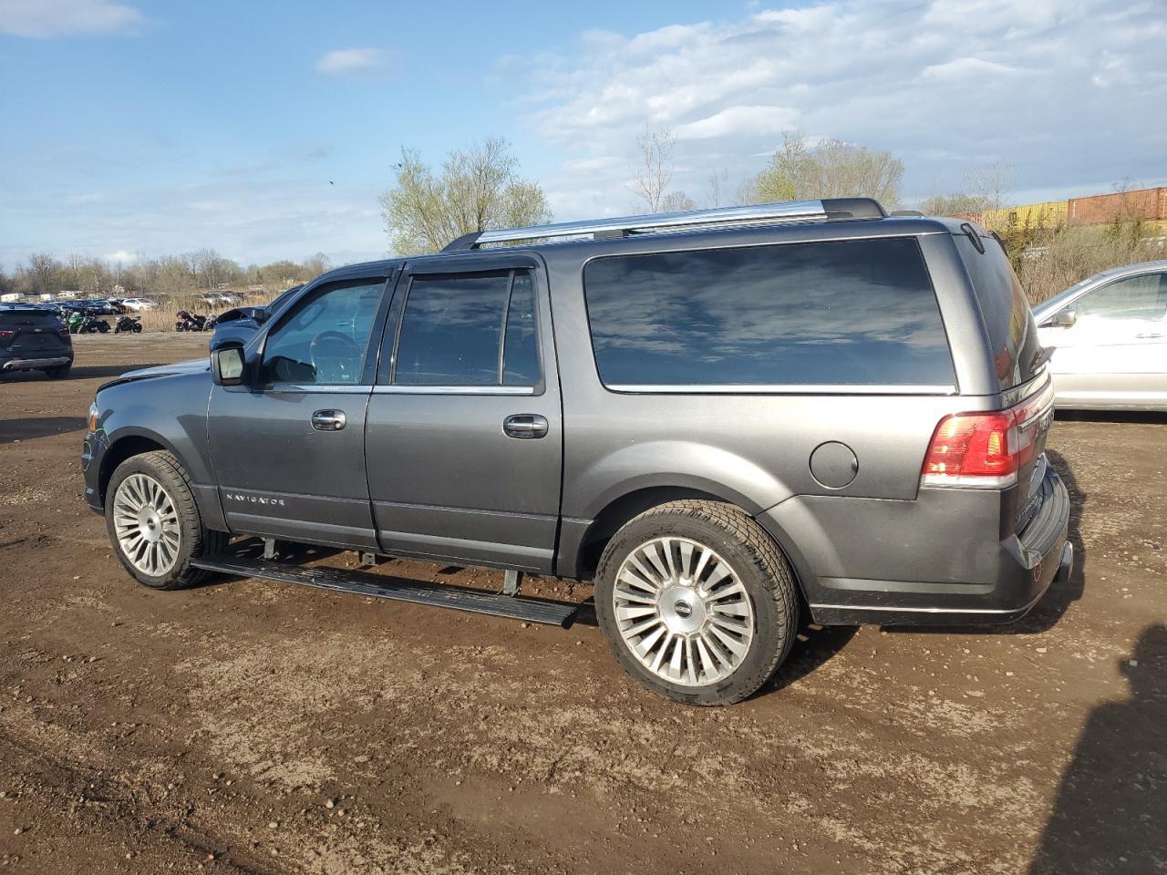 2015 LINCOLN Navigator