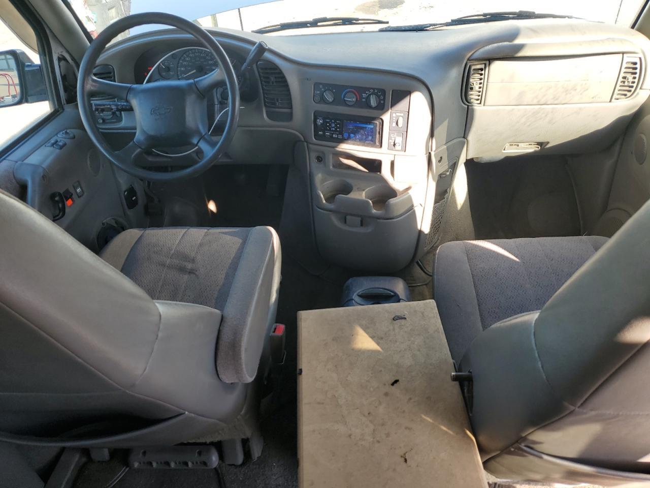 2003 CHEVROLET Astro