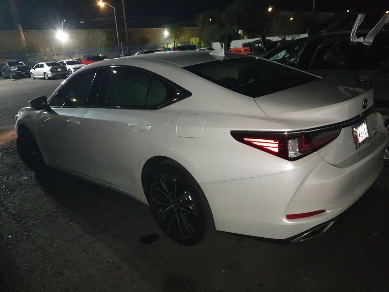 2024 LEXUS ES 350