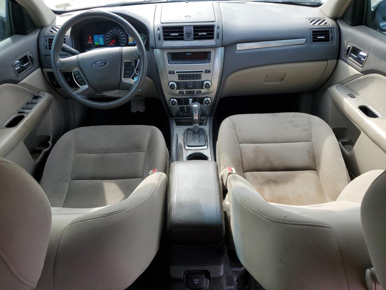 2010 FORD FUSION