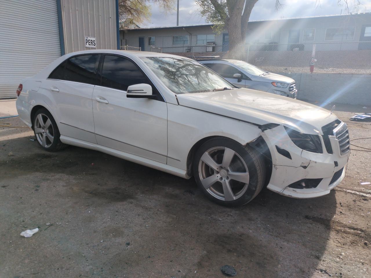 2011 MERCEDES-BENZ E-Class