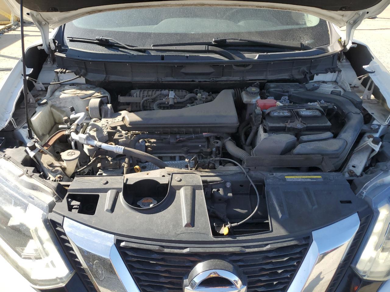 2017 NISSAN ROGUE