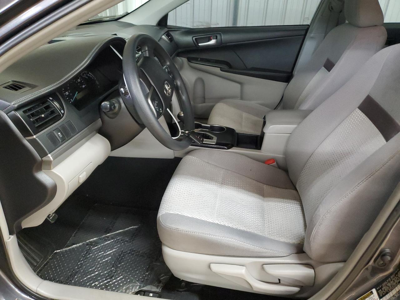 2014 TOYOTA CAMRY
