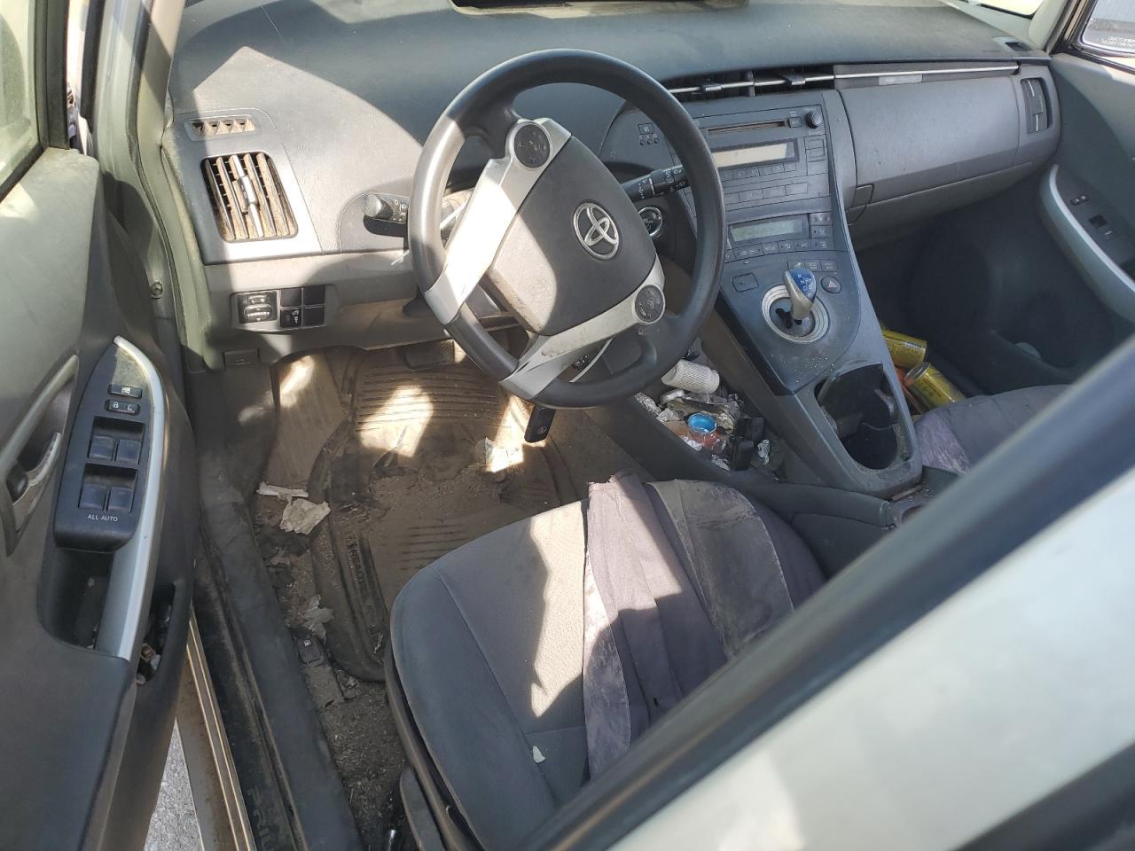 2010 TOYOTA PRIUS