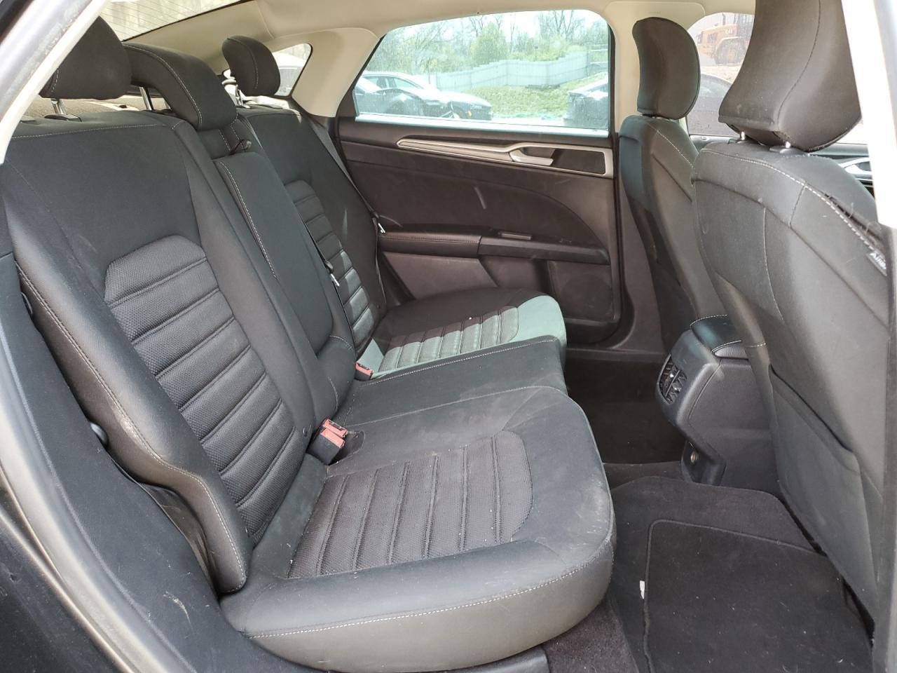 2017 FORD FUSION