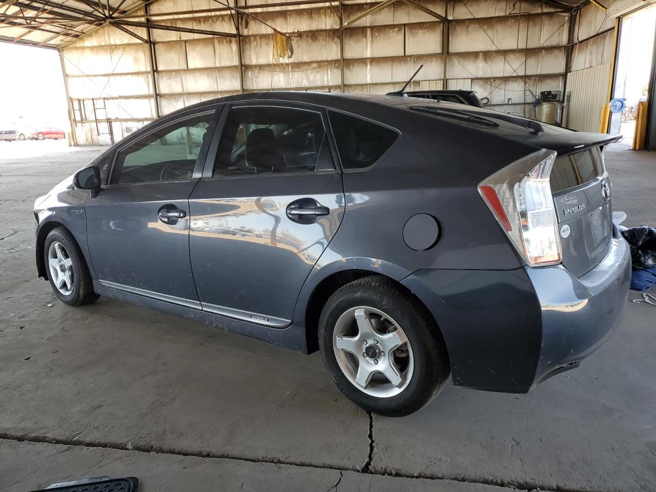 2011 TOYOTA PRIUS