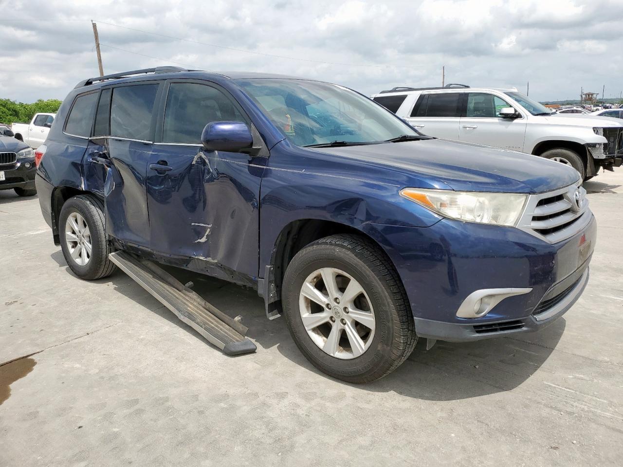 2013 TOYOTA HIGHLANDER