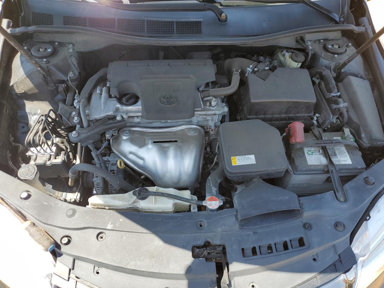 2016 TOYOTA CAMRY