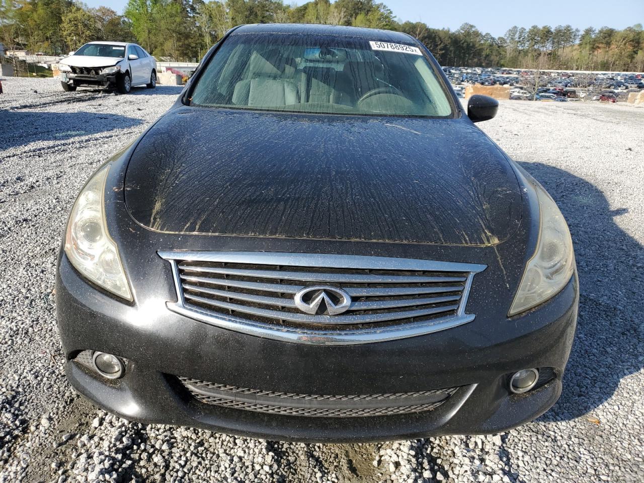 2011 INFINITI G37
