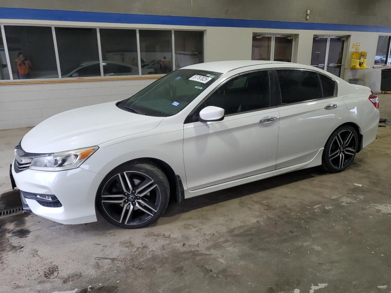 2017 HONDA ACCORD